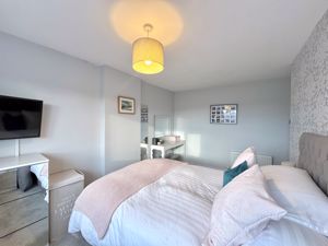 Photo 11- click for photo gallery